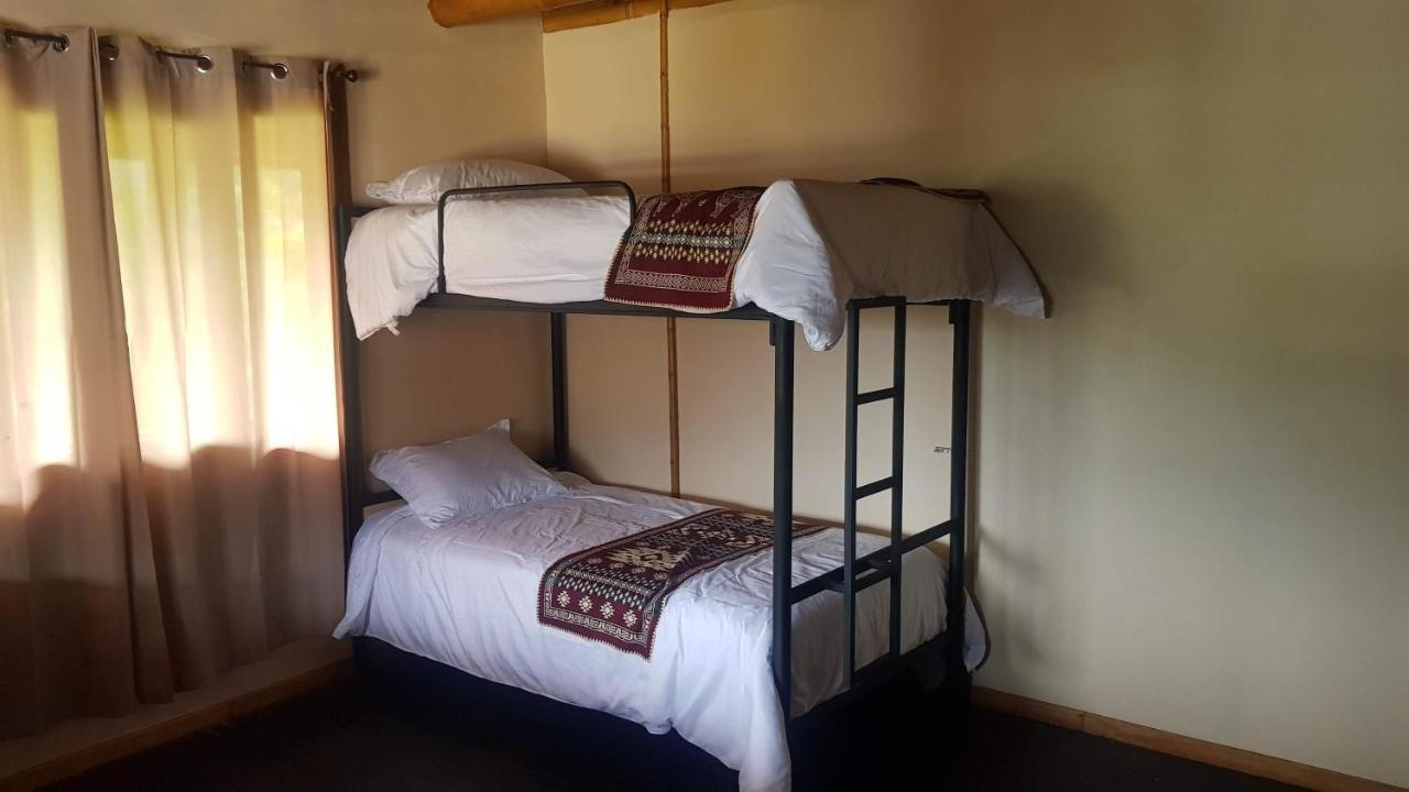 Golden Tree Mindo Eco-Lodge ภายนอก รูปภาพ