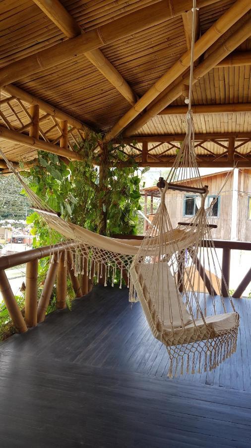 Golden Tree Mindo Eco-Lodge ภายนอก รูปภาพ
